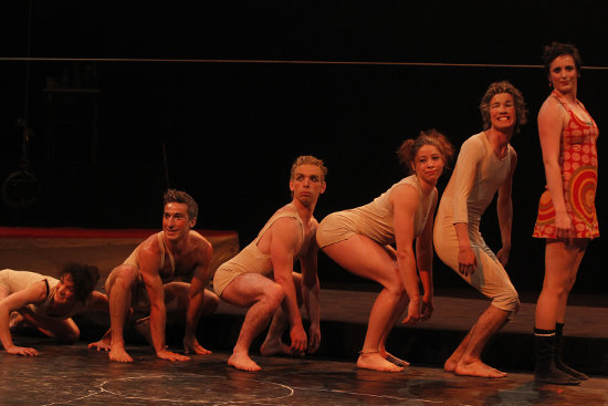 Cirque Jules Verne, Big Bang Factory | Photo: Laurent Rousselin