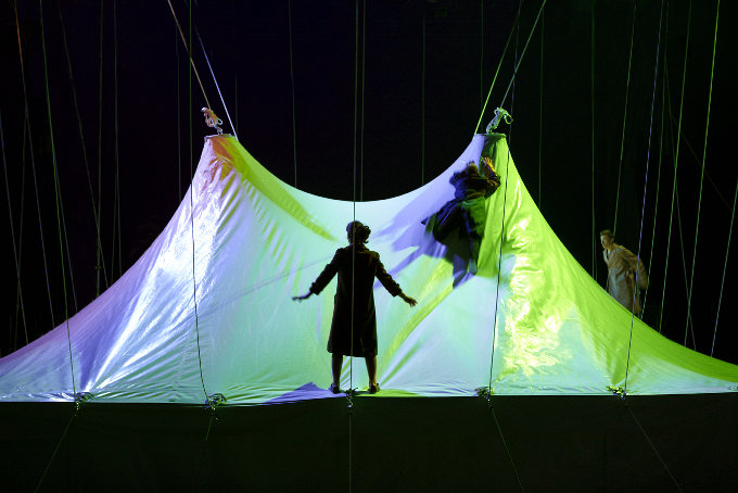 Aurélien Bory, Géométrie de caoutchouc | Photo: Aglaé Bory